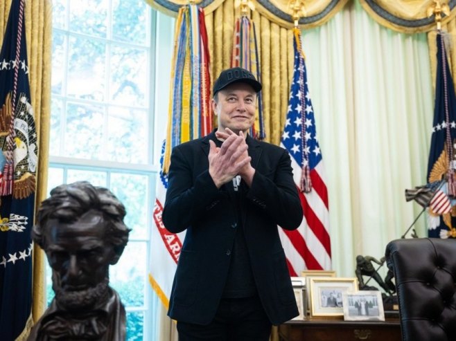 Елон Маск (Фото: EPA/FRANCIS CHUNG / POOL) Елон Маск (Фото: EPA/FRANCIS CHUNG / POOL) -