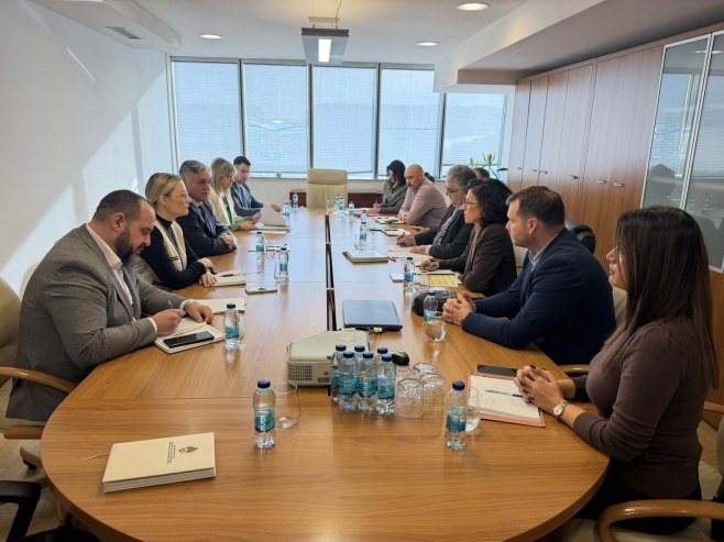 Састанак Састанак - Фото: СРНА