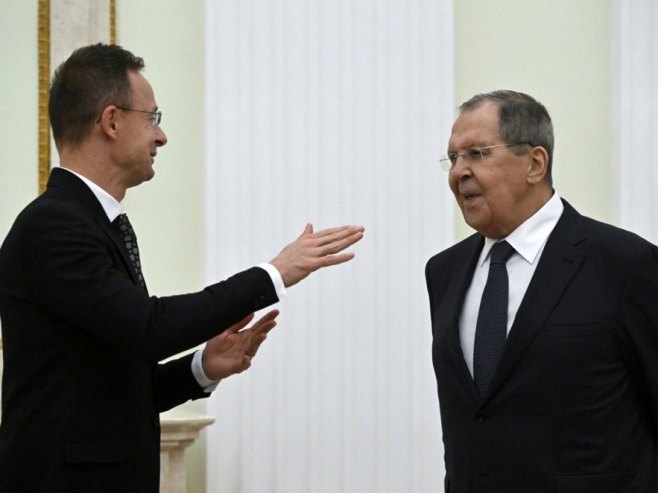 Сијарто и Лавров (Фото: EPA/ALEXANDER NEMENOV, илустрација) Сијарто и Лавров (Фото: EPA/ALEXANDER NEMENOV, илустрација) -