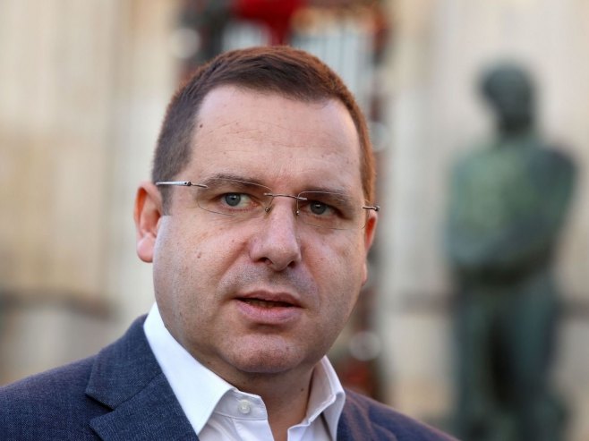 Радован Ковачевић Радован Ковачевић - Фото: ZIPAPHOTO/Borislav Zdrinja