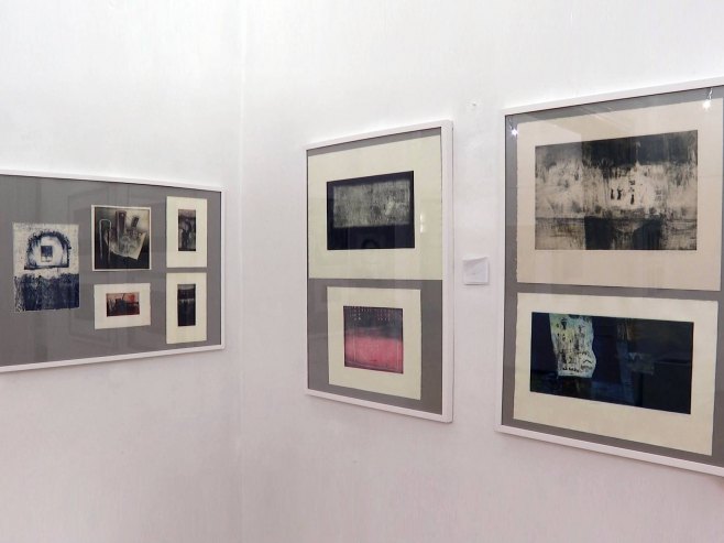 Изложба графика Ненада Зељића Изложба графика Ненада Зељића - Фото: РТРС