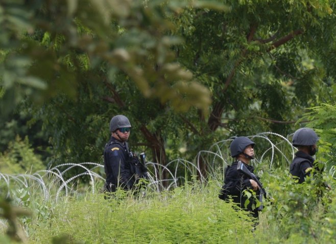 Тајланд, граница (фото: EPA/NARONG SANGNAK - илустрација) Тајланд, граница (фото: EPA/NARONG SANGNAK - илустрација) -