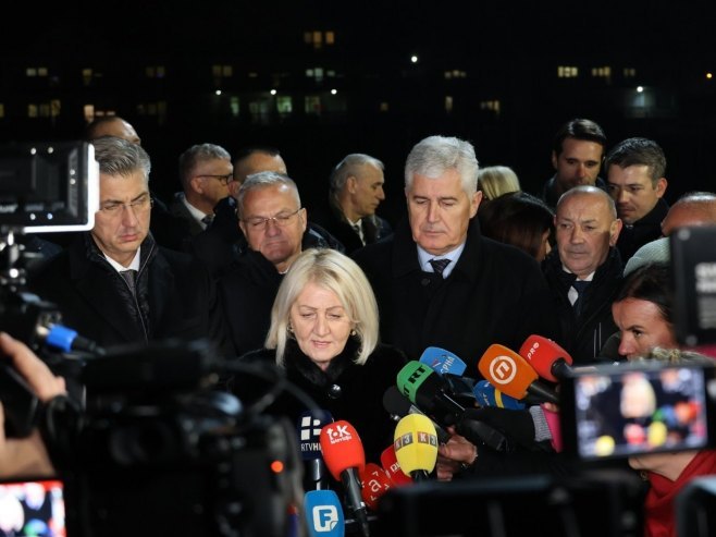 Борјана Кришто Борјана Кришто - Фото: ZIPAPHOTO/Borislav Zdrinja