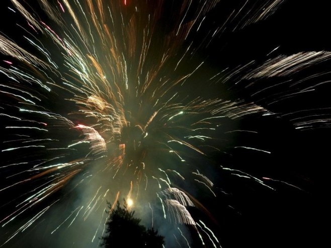 Ватромет (Фото: EPA/Toms Kalnins/илустрација) Ватромет (Фото: EPA/Toms Kalnins/илустрација) -