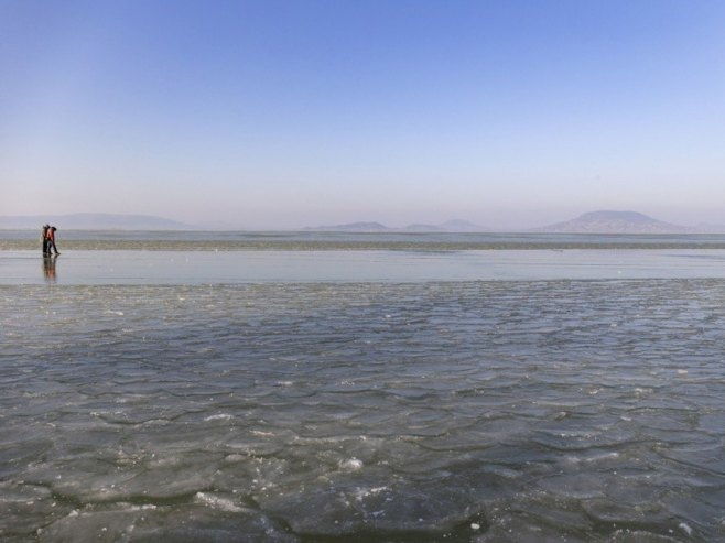 Језеро (фото: EPA/GYORGY VARGA HUNGARY OUT - илустрација) Језеро (фото: EPA/GYORGY VARGA HUNGARY OUT - илустрација) -