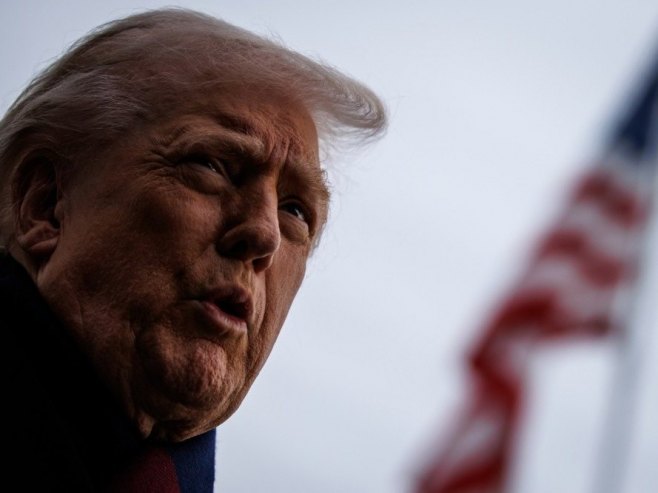 Доналд Трамп (фото: EPA/Samuel Corum / POOL) Доналд Трамп (фото: EPA/Samuel Corum / POOL) -