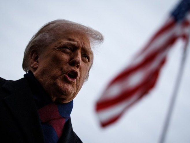 Доналд Трамп (фото: EPA/Samuel Corum) Доналд Трамп (фото: EPA/Samuel Corum) -