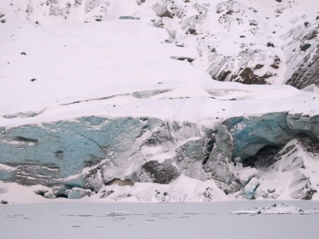 Глечер (фото: EPA/ANNA SZILAGYI) Глечер (фото: EPA/ANNA SZILAGYI) -