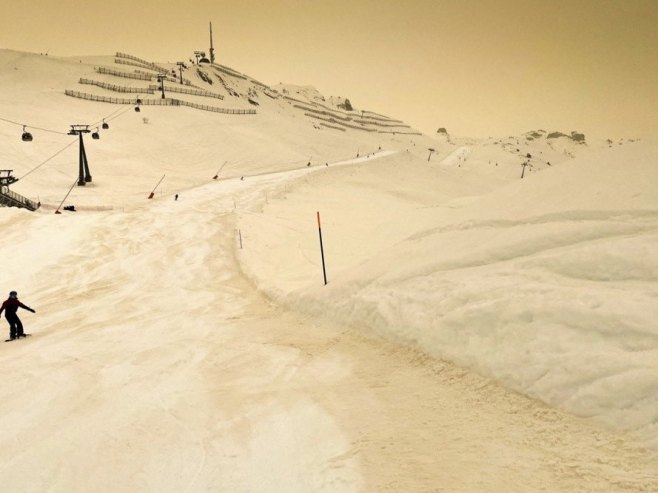 Пустиња (Фото: илустрација/EPA/LAURENT GILLIERON) Пустиња (Фото: илустрација/EPA/LAURENT GILLIERON) -