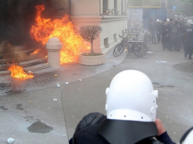 Тирана, архивска фотографија (фото: EPA/MALTON DIBRA) Тирана, архивска фотографија (фото: EPA/MALTON DIBRA) -