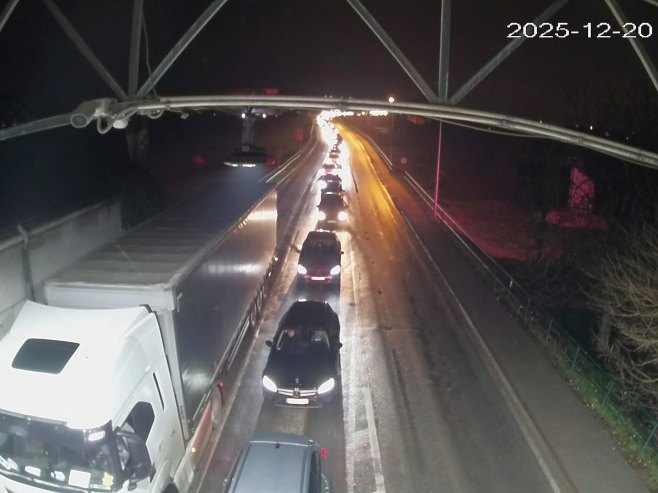 Гранични прелаз Брод – улаз у Републику Српску (фото: ams-rs.com) Гранични прелаз Брод – улаз у Републику Српску (фото: ams-rs.com) -