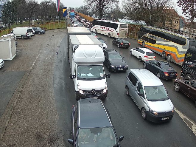 Гужва на граничним прелазима Гужва на граничним прелазима -