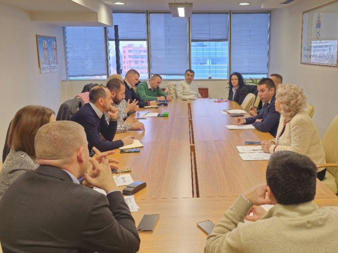 Састанак Састанак - Фото: РТРС