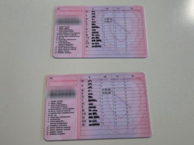 Возачка дозвола Возачка дозвола - Фото: РТРС