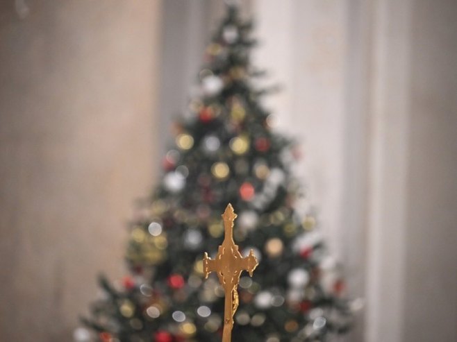 Божић по грегоријанском календару (Фото: EPA/MOHAMED HOSSAM) Божић по грегоријанском календару (Фото: EPA/MOHAMED HOSSAM) -