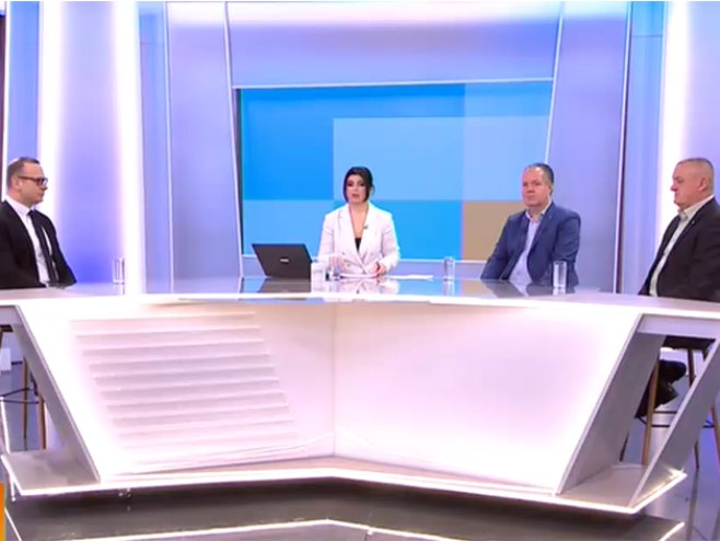 Напредни курс лапароскопске колоректалне хирургије у УКЦ-у Српске (ВИДЕО) Напредни курс лапароскопске колоректалне хирургије у УКЦ-у Српске (ВИДЕО)