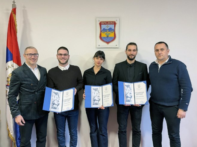 Прњавор: За троје најбољих студената по 5.000 КМ од Градске управе Прњавор: За троје најбољих студената по 5.000 КМ од Градске управе