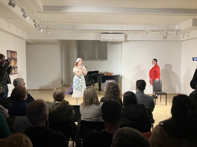 У Приједору изведена Росинијева опера "Пепељуга" У Приједору изведена Росинијева опера "Пепељуга"