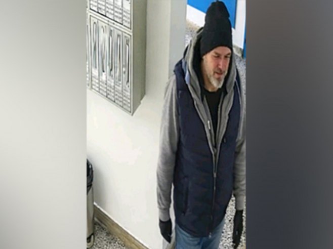 Дачић: Још није идентификован мушкарац који је напао жену на Новом Београду Дачић: Још није идентификован мушкарац који је напао жену на Новом Београду