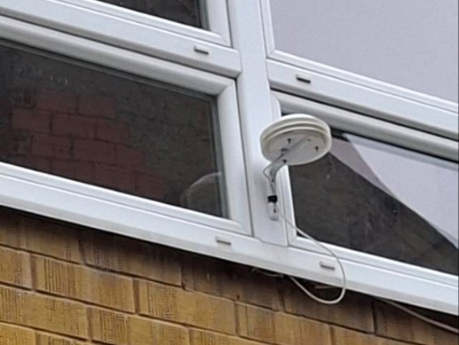 Зворник - Градска управа - сензор за мјерење квалитета ваздуха Зворник - Градска управа - сензор за мјерење квалитета ваздуха - Фото: СРНА