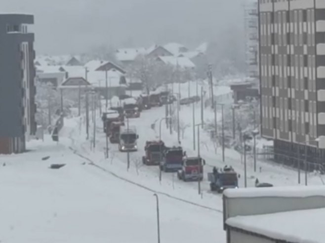 Дефиле превозника у Добоју Дефиле превозника у Добоју - Фото: РТРС