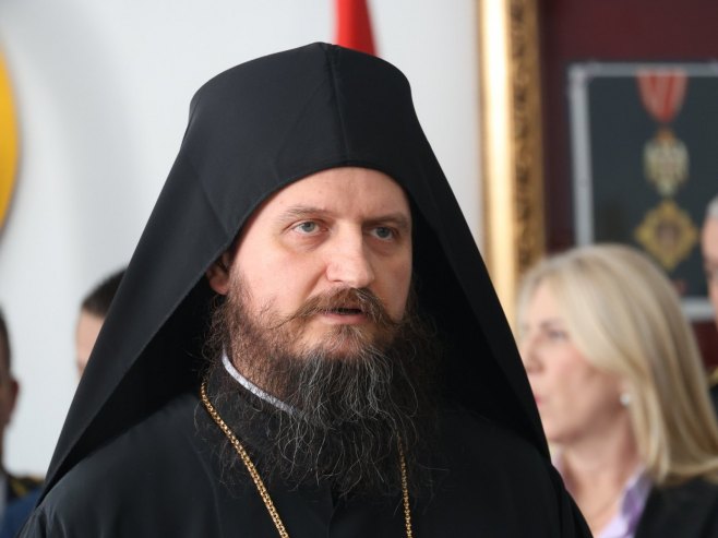 Владика Сергије Владика Сергије - Фото: ZIPAPHOTO/Borislav Zdrinja
