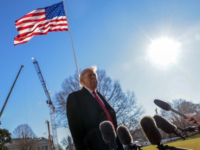 Доналд Трумп (фото: EPA/SHAWN THEW) Доналд Трумп (фото: EPA/SHAWN THEW) -