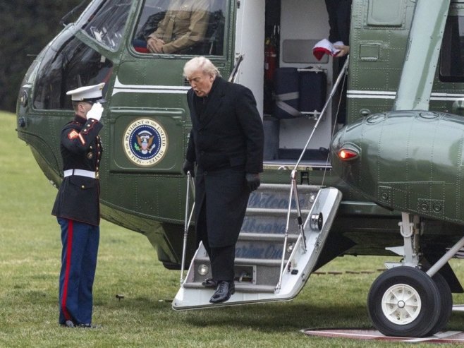 Доналд Трамп (фото: EPA/SHAWN THEW) Доналд Трамп (фото: EPA/SHAWN THEW) -