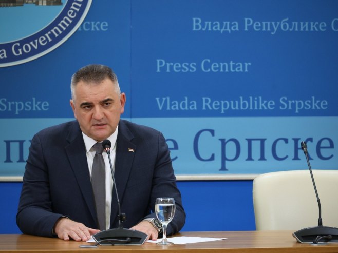 Саво Минић Саво Минић - Фото: ZIPAPHOTO/Borislav Zdrinja