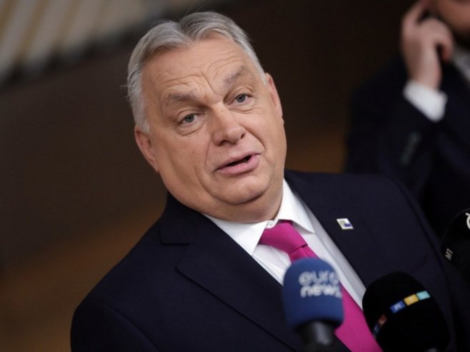 Виктор Орбан (фото: EPA/OLIVIER MATTHYS) Виктор Орбан (фото: EPA/OLIVIER MATTHYS) -