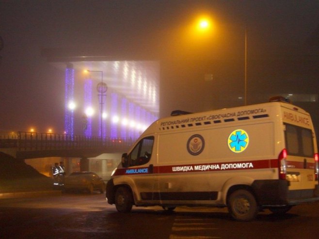 Хитна помоћ Украјина (фото: EPA/PHOTOMIG) Хитна помоћ Украјина (фото: EPA/PHOTOMIG) -