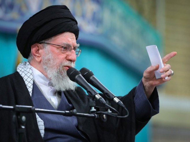 Али Хаменеи (фото: EPA/LEADER'S OFFICE HANDOUT HANDOUT EDITORIAL USE ONLY/NO SALES) Али Хаменеи (фото: EPA/LEADER'S OFFICE HANDOUT HANDOUT EDITORIAL USE ONLY/NO SALES) -