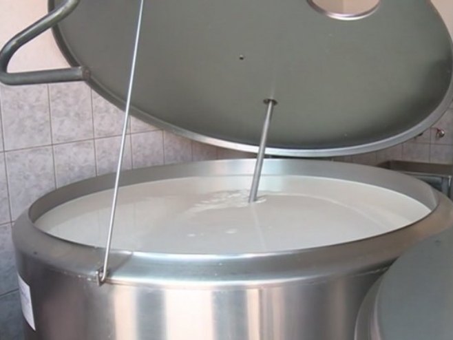 Млијеко Млијеко - Фото: РТРС