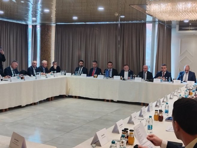 Електропренос БиХ, састанак Електропренос БиХ, састанак - Фото: СРНА