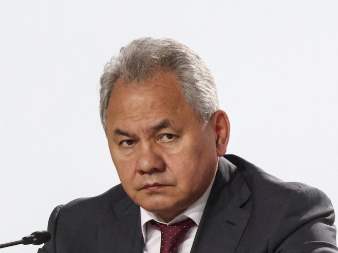 Шојгу: Запад жели да унесе раздор између Москве и Пекинга Шојгу: Запад жели да унесе раздор између Москве и Пекинга