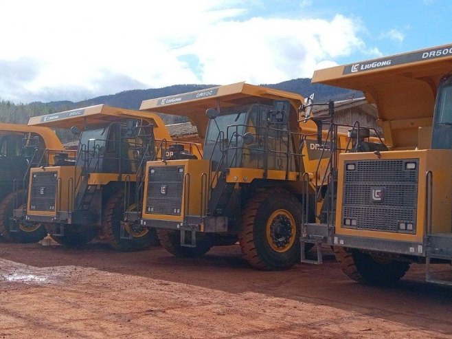 Боксит купио пет нових дампера вриједних 3,5 милиона КМ Боксит купио пет нових дампера вриједних 3,5 милиона КМ