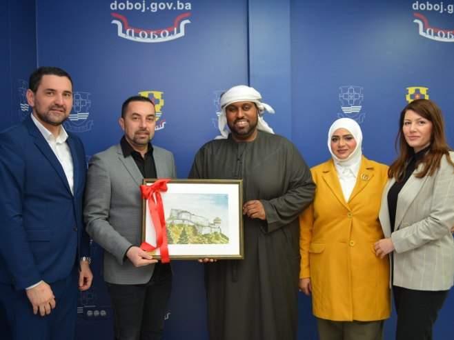 Џума Мадани у Добоју (фото: facebook.com/BorisJerinicDoboj) Џума Мадани у Добоју (фото: facebook.com/BorisJerinicDoboj) -