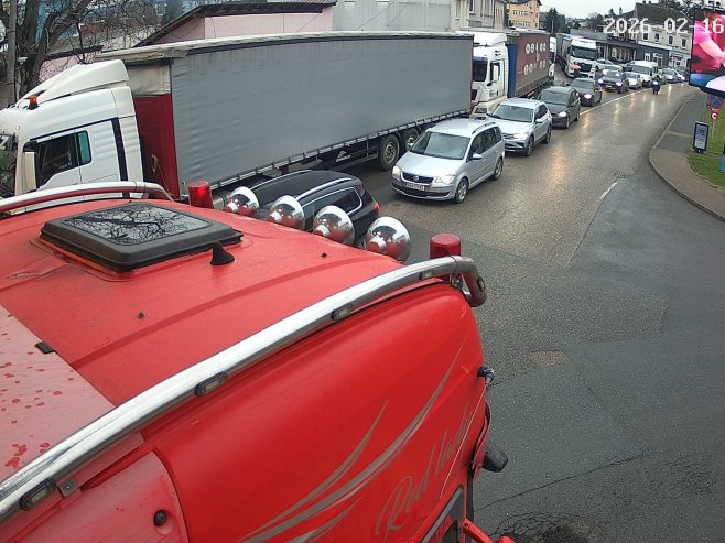 Гранични прелаз Градишка (фото: ams-rs) Гранични прелаз Градишка (фото: ams-rs) -