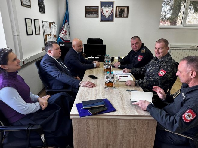 Будимир и Кострешевић у посјети Жандармерији Будимир и Кострешевић у посјети Жандармерији - Фото: Уступљена фотографија