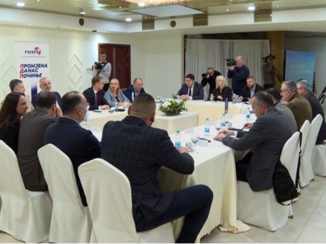 Опозиција Српске Опозиција Српске - Фото: РТРС