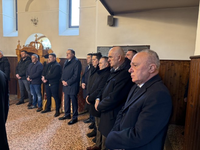 Сахрана Љиљане Зелен Караџић Сахрана Љиљане Зелен Караџић - Фото: РТРС