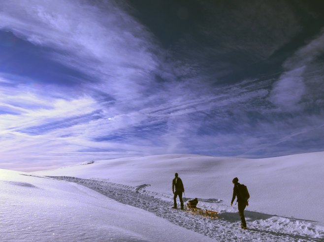 Планинарење (Фото: EPA/WALTER BIERI) Планинарење (Фото: EPA/WALTER BIERI) -