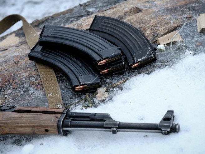 Оружје (Фото: EPA/María Senovilla/илустрација) Оружје (Фото: EPA/María Senovilla/илустрација) -