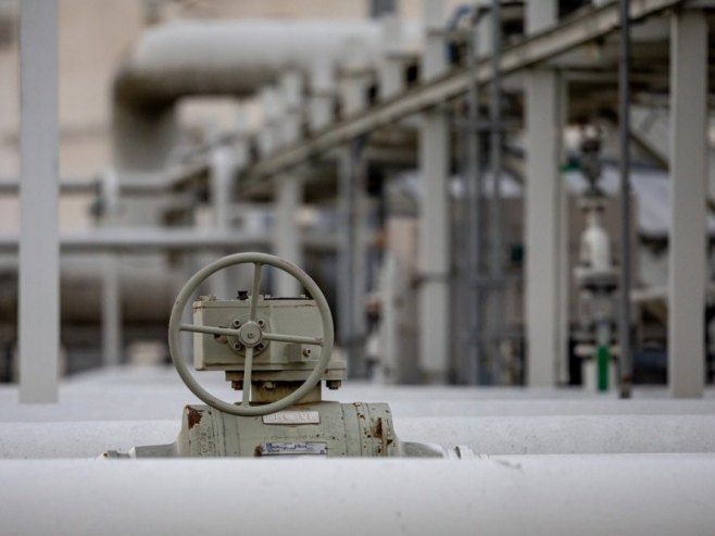 Нафтовод (Фото: EPA/MARTIN DIVISEK) Нафтовод (Фото: EPA/MARTIN DIVISEK) -