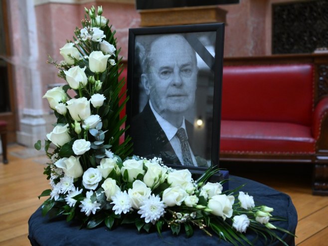 Комеморација Владиславу Јовановићу - Вучић: Остао је симбол једне ере и љубави према отаџбини Комеморација Владиславу Јовановићу - Вучић: Остао је симбол једне ере и љубави према отаџбини