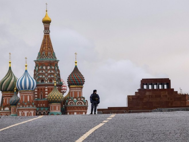 Москва (Фото: EPA/SERGEI ILNITSKY) Москва (Фото: EPA/SERGEI ILNITSKY) -