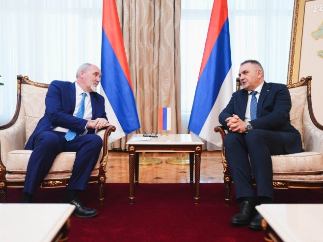 Минић-Деригети: Важност сарадње надлежних институција и образовног система Минић-Деригети: Важност сарадње надлежних институција и образовног система