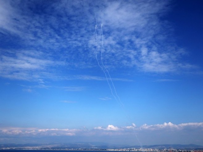 Ракете (фото: EPA/ATEF SAFADI - илустрација) Ракете (фото: EPA/ATEF SAFADI - илустрација) -