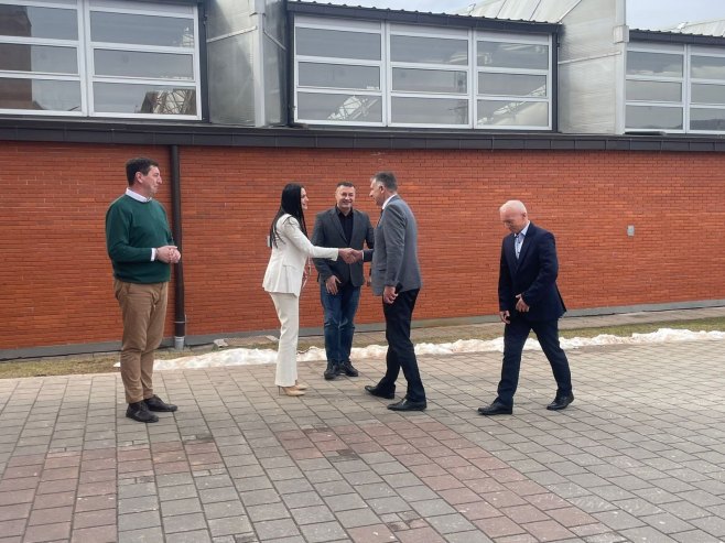 Министар Голубовић у радној посјети на Палама Министар Голубовић у радној посјети на Палама - Фото: РТРС