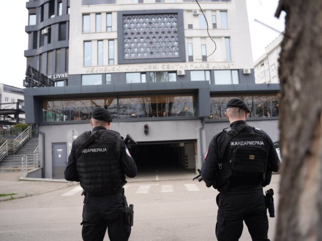 Појачане мјере око Јеврејског културног центра у Бањалуци Појачане мјере око Јеврејског културног центра у Бањалуци - Фото: Уступљена фотографија